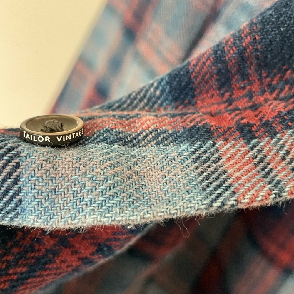 Authentic Vintage Button Down Large - Picture 3 of 6